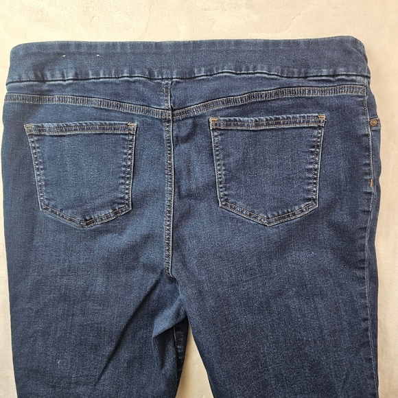 Chicos Pull On Jeggings 16R Dark Blue Denim Jeans Chicos Size 3R - Picture 8 of 10